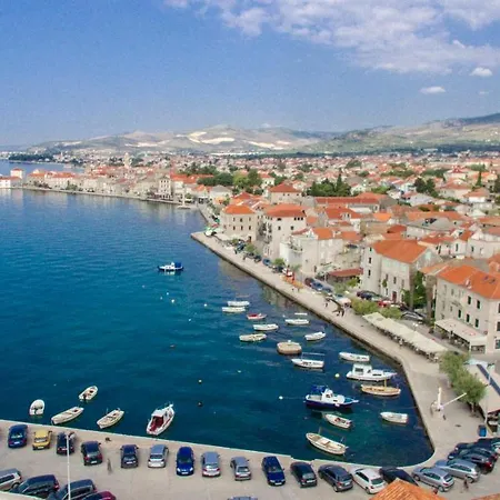 50 Meters From The Beach! Flower Apartment *