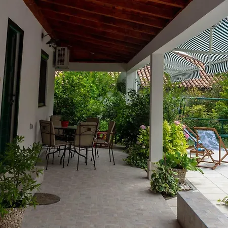 50 Meters From The Beach! Flower * Kastela