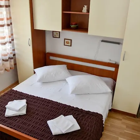 Apartment 50 Meters From The Beach! Flower *